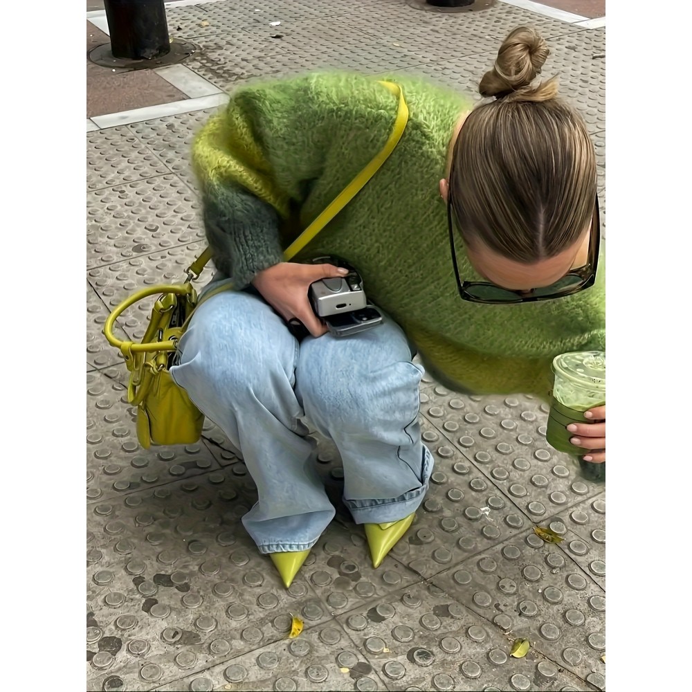 Women'S Elegant French-Inspired V-Neck Long Sleeve Cardigan - Gradient Green to Yellow, Open Front Design, Lightweight & Breathable for Spring/Fall, Perfect for Casual or Stylish Outfits, Spring Outerwear, Relaxed Fit, Soft Texture, Women Jumper And Sweater, Jumper Women Winter, Fall-autumn Clothe For Women, Pink Jumper, White Pink Fabric Strip, Off-shoulder Long Sleeve, Asymmetric Mustard Sweater, Winter For Women Outfit